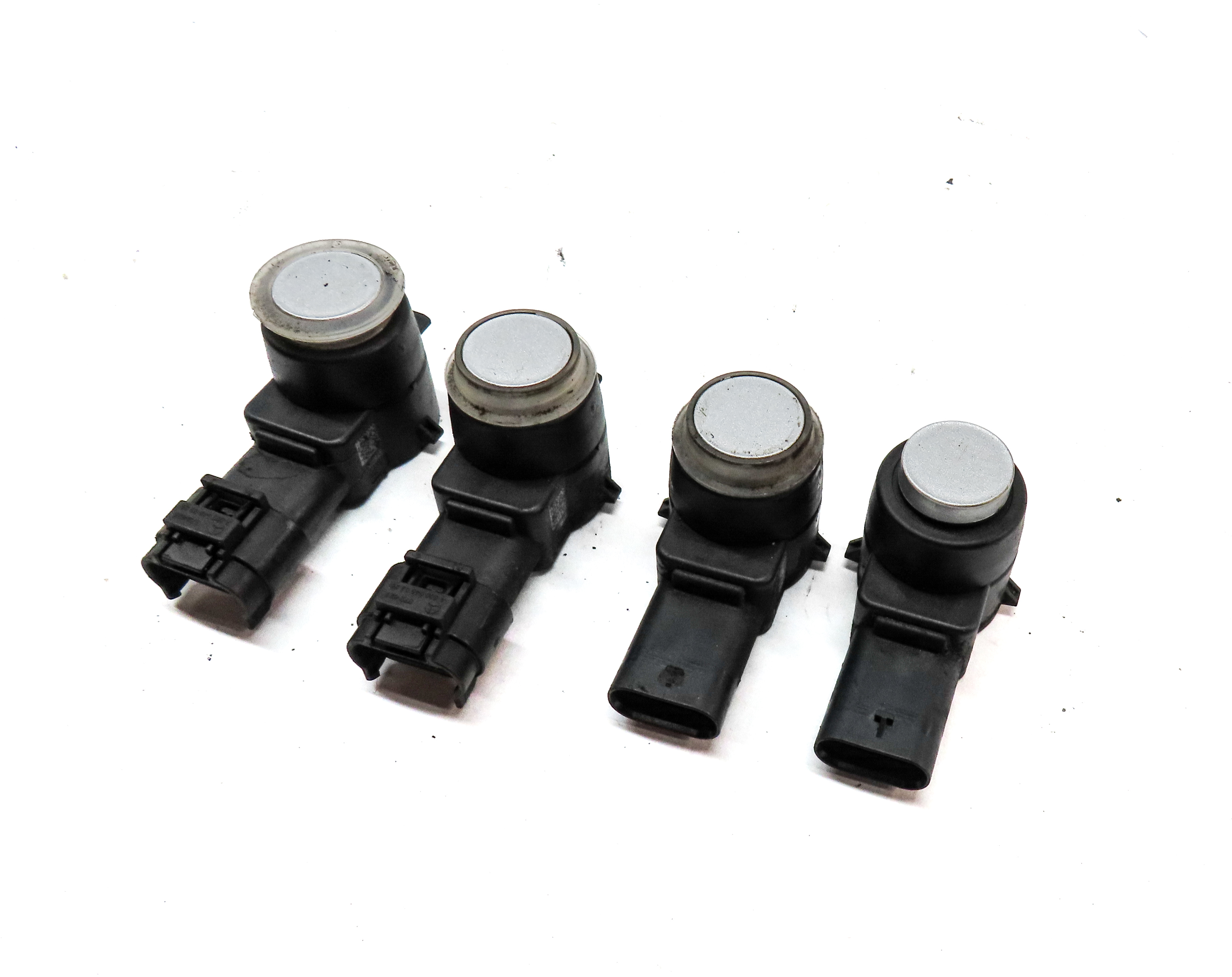 10 MERCEDES S400 W221 REAR PARK ASSIST PDC DISTANCE CONTROL SENSOR SET/4(Silver) — exact item pictured